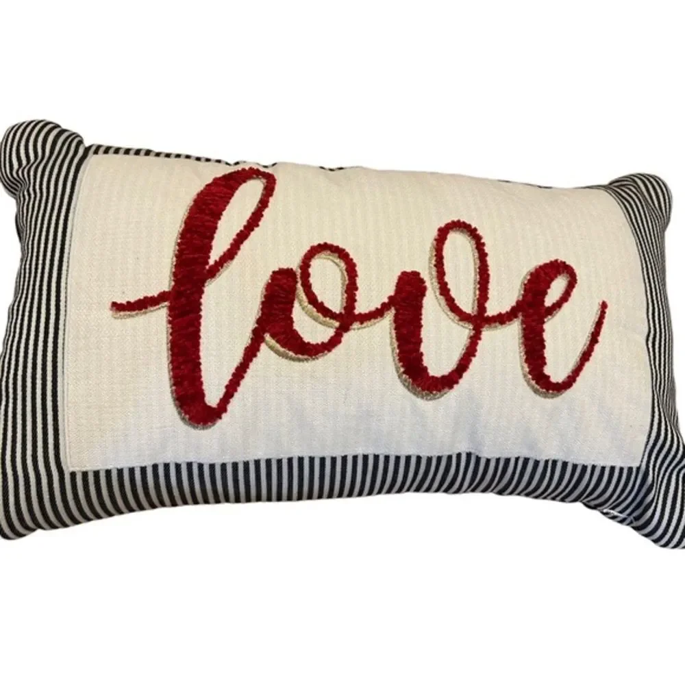 Black & White Love Accent‎ Pillow